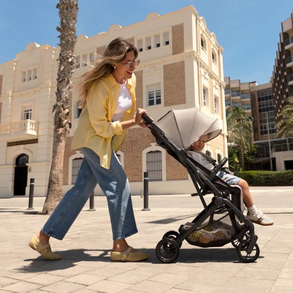 KINDERKRAFT Kočík športový Indy 3 Urban Grey 