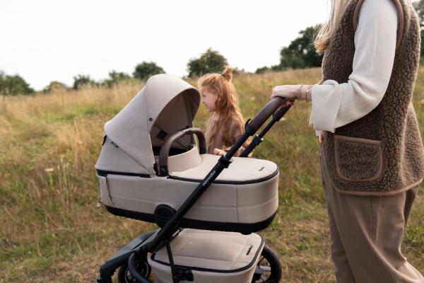 EASYWALKER Kočík kombinovaný Jimmey Explore Pearl Taupe AIR + KIDDY Evoluna i-size 2 + Základňa 